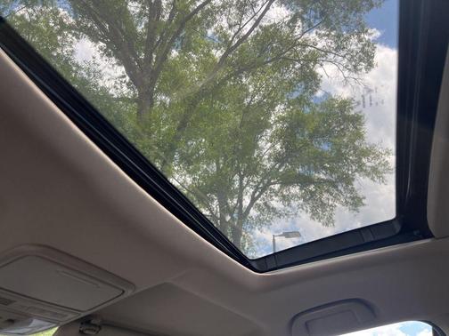 Dark Green 2017 Honda Pilot EX-L