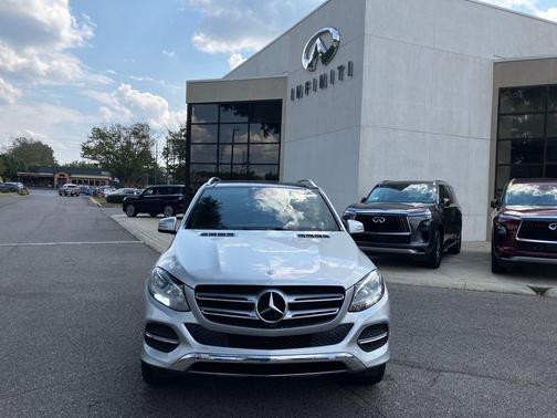 2019 Mercedes-Benz GLE 400 Base 4MATIC