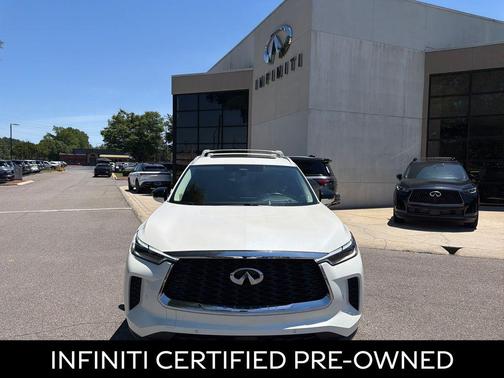 Majestic White 2025 INFINITI QX60 SENSORY