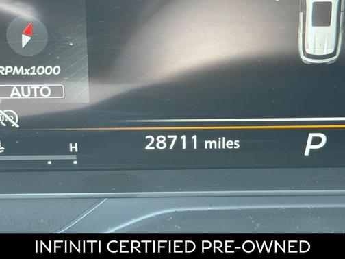 Majestic White 2025 INFINITI QX60 SENSORY