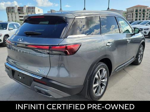 2022 INFINITI QX60 Luxe