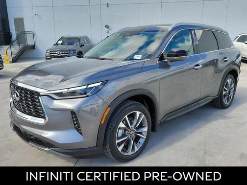 2022 INFINITI QX60 Luxe