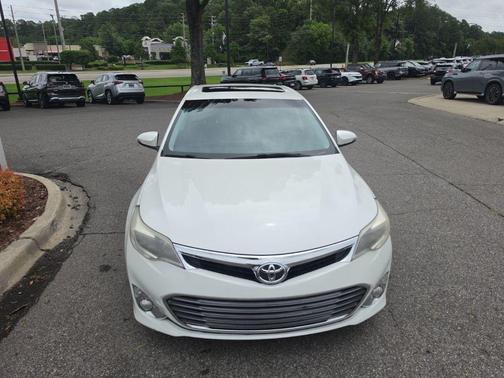 Blizzard Pearl 2014 Toyota Avalon XLE Touring