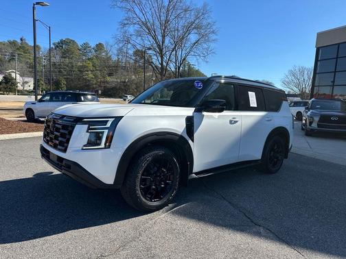 2025 Nissan Armada PRO-4X 4WD