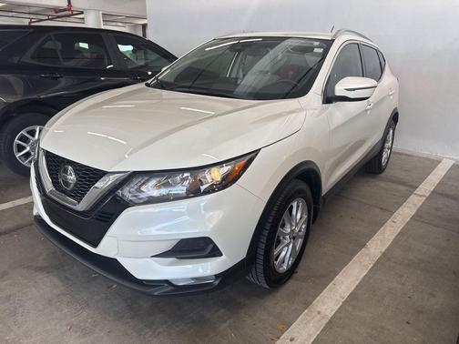 2021 Nissan Rogue Sport SV