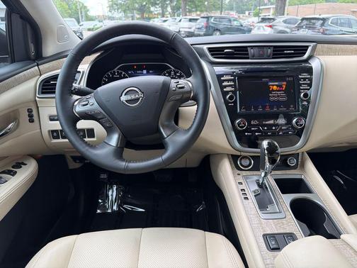 Pearl White Tricoat 2024 Nissan Murano SL FWD