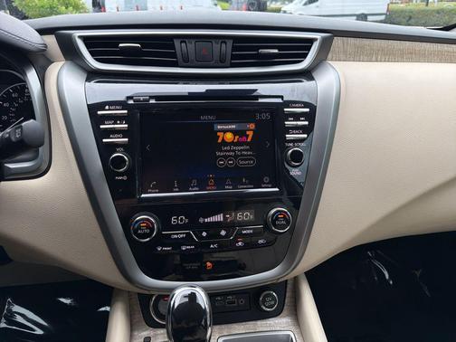 Pearl White Tricoat 2024 Nissan Murano SL FWD