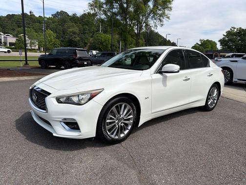 Majestic White 2018 INFINITI Q50 3.0t LUXE