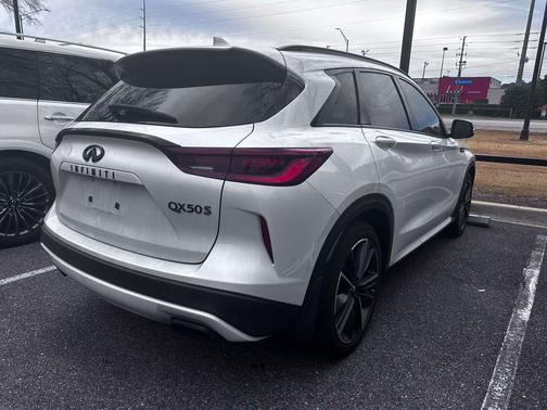 2023 INFINITI QX50 SPORT