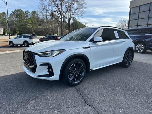 2023 INFINITI QX50 SPORT