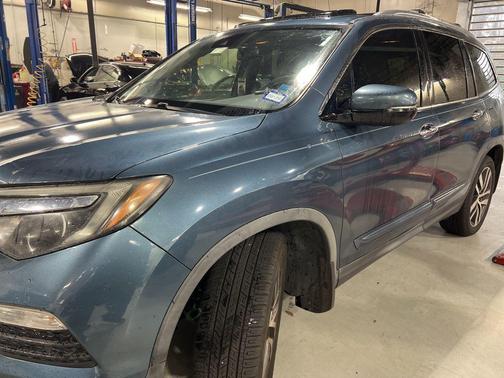 2017 Honda Pilot Touring