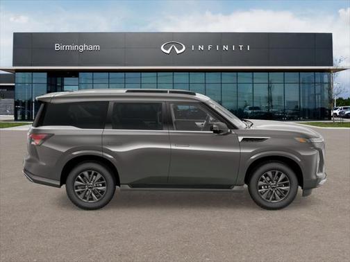 2025 INFINITI QX80 PURE