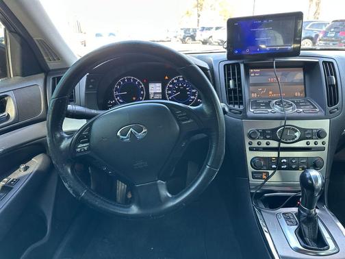 2012 INFINITI G25 Journey