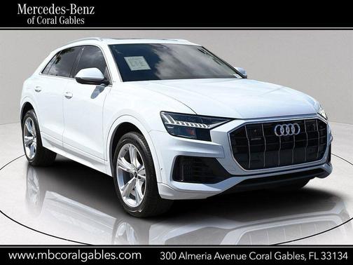 2023 Audi Q8 55 Premium Plus
