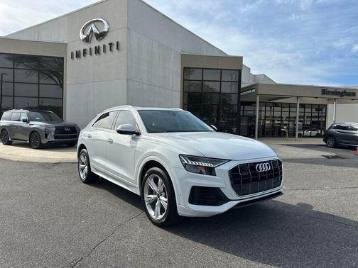 2023 Audi Q8 55 Premium Plus