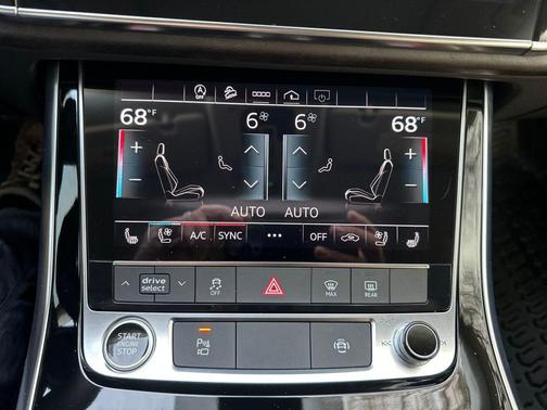 2023 Audi Q8 55 Premium Plus