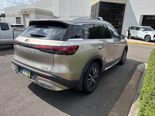 2022 INFINITI QX60 SENSORY