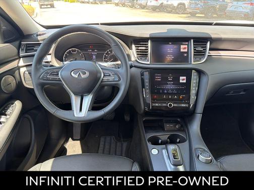 2023 INFINITI QX50 LUXE