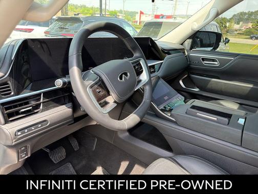 2025 INFINITI QX80 SENSORY AWD