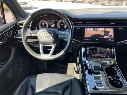 2021 Audi Q7 45 Premium