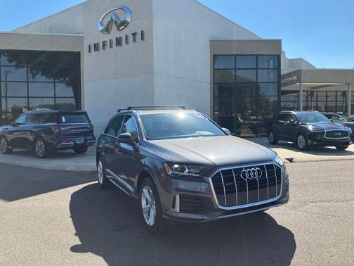 2021 Audi Q7 45 Premium