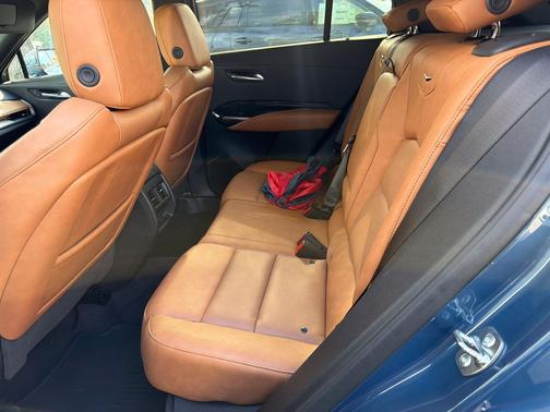 Deep Sea Metallic 2025 Cadillac XT4 Premium Luxury