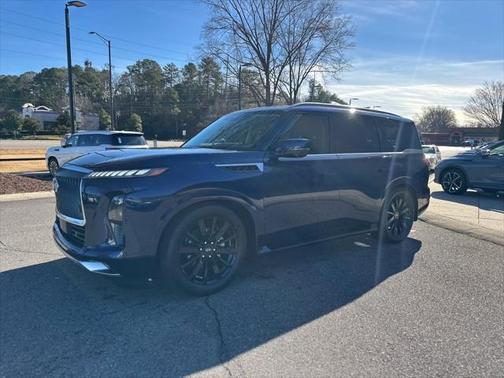 2025 INFINITI QX80 SENSORY AWD