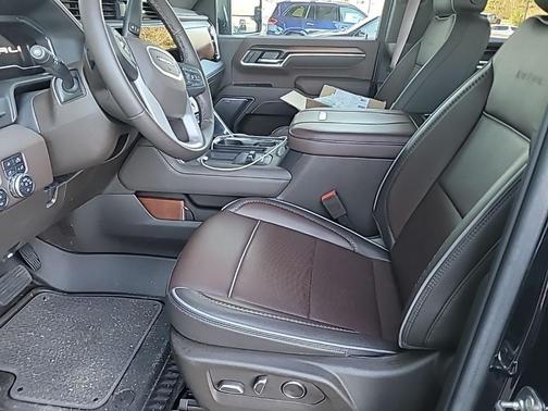 2025 GMC Sierra 2500 Denali