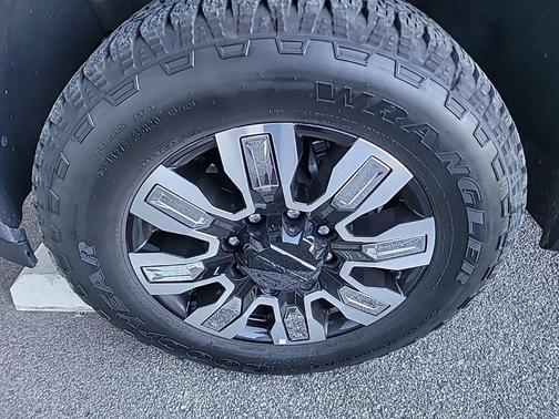 2025 GMC Sierra 2500 Denali