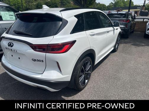 Radiant White 2025 INFINITI QX50 SPORT