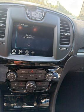 Bright White Clearcoat 2023 Chrysler 300 S