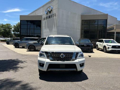 Pearl White Tricoat 2020 Nissan Armada Platinum 2WD