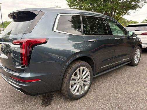 Shadow Metallic 2020 Cadillac XT6 Premium Luxury AWD