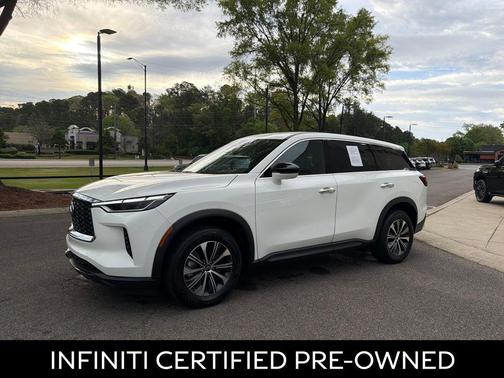 Glacier White 2025 INFINITI QX60 Pure