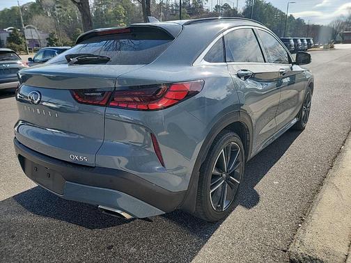 2023 INFINITI QX55 LUXE