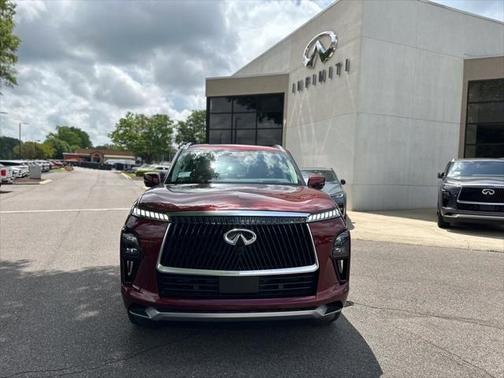 2025 INFINITI QX80 Luxe