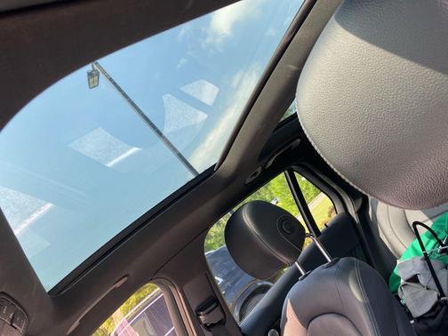 White 2019 Mercedes-Benz GLC 300 4MATIC