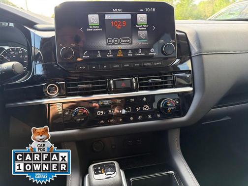 2024 Nissan Pathfinder SL FWD