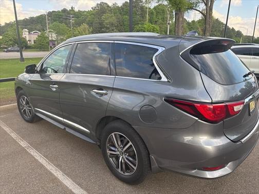 2016 INFINITI QX60 Base