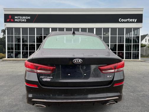 Ebony Black 2019 Kia Optima EX