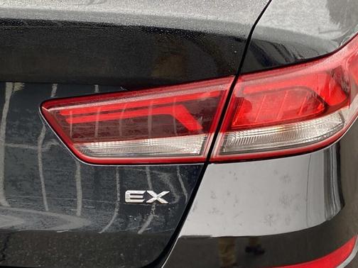 2019 Kia Optima EX