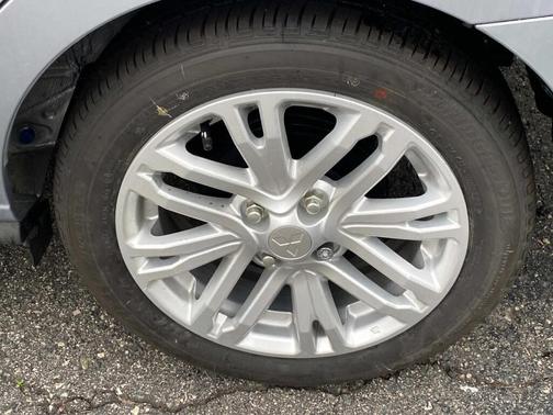 2024 Mitsubishi Mirage G4 SE