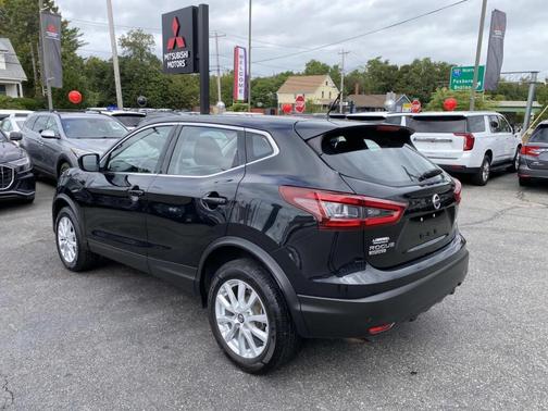 2021 Nissan Rogue Sport S