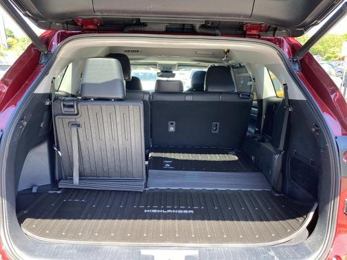 Ruby Flare Pearl 2021 Toyota Highlander XLE