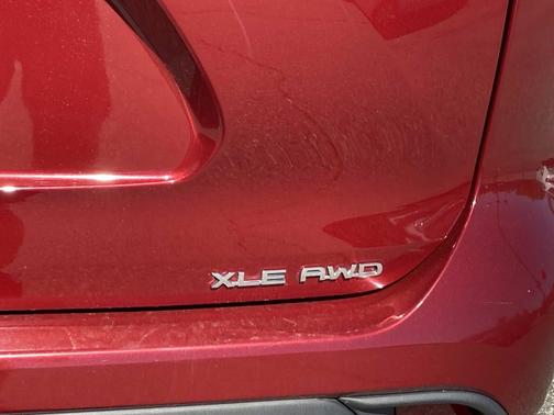 Ruby Flare Pearl 2021 Toyota Highlander XLE