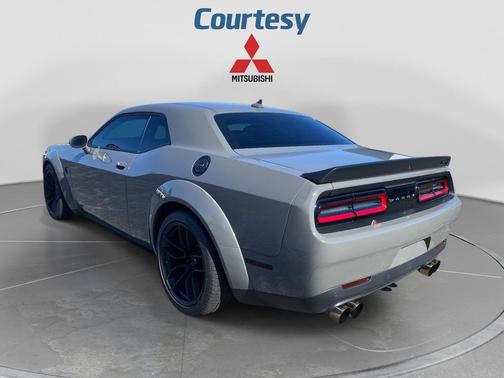 Destroyer Gray Clearcoat 2023 Dodge Challenger SRT Hellcat