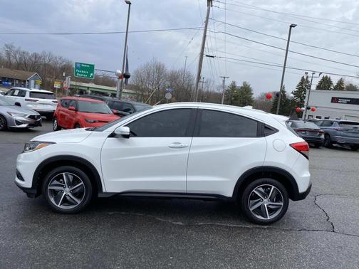 2022 Honda HR-V EX
