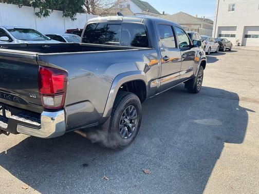 2020 Toyota Tacoma SR5