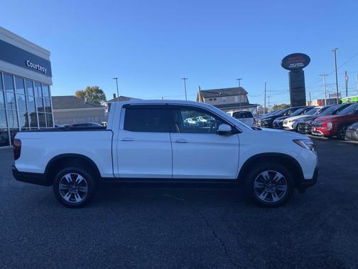 2019 Honda Ridgeline RTL-E