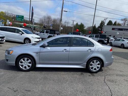 2015 Mitsubishi Lancer ES